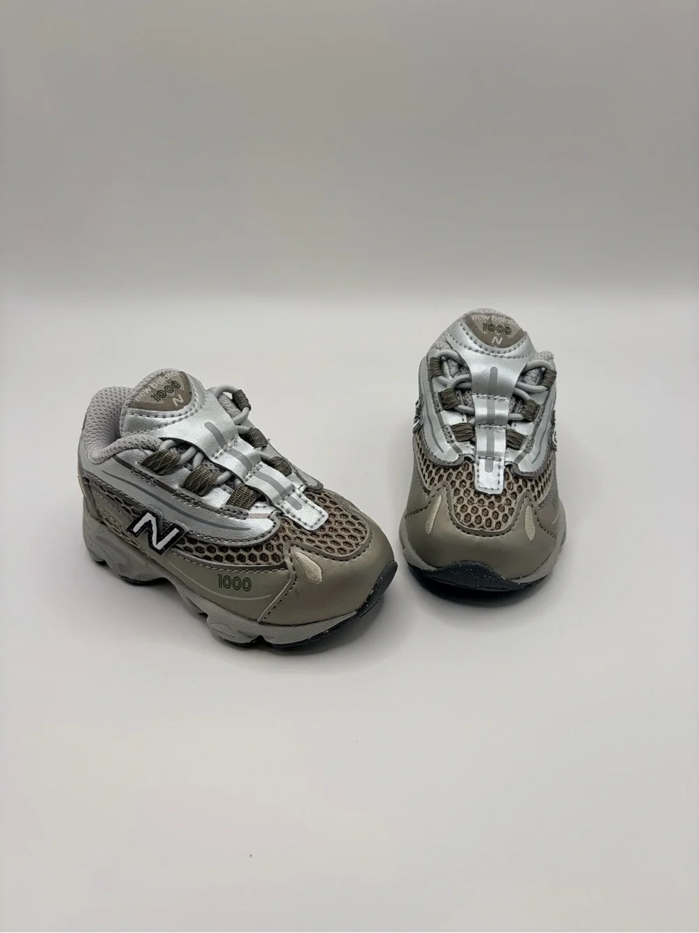 New Balance Kids 1000 Lightweight Athletic Sneakers - Gray